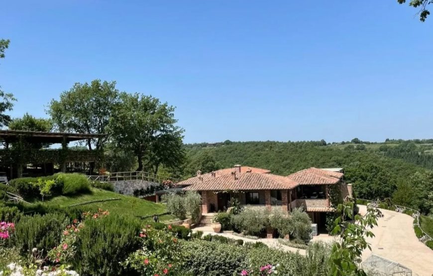 Tenuta Pomario. Visita in cantina e Degustazione Classica